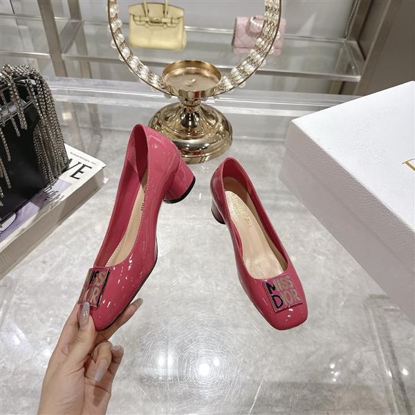 20251127171540841 270